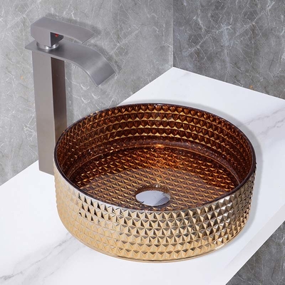 Lavabo en verre monté par partie supérieure du comptoir de cuisine dans la couleur britannique d'or de revêtement électrolytique